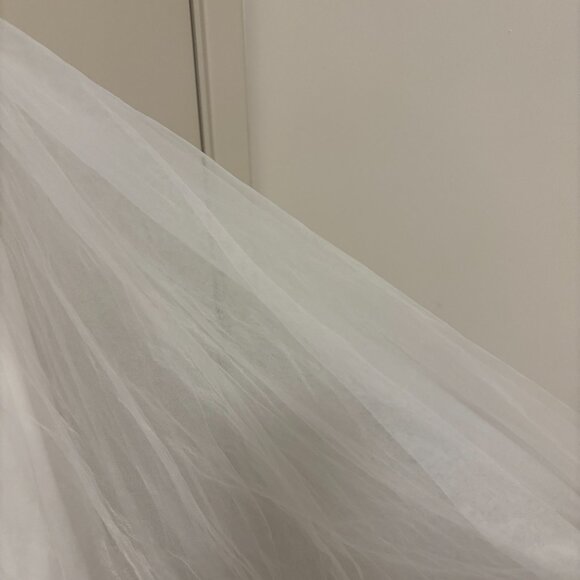 Selfie Leslie Floating By Plunging Neckline Tulle Mesh Overlay Midi Dress White - Picture 8 of 9